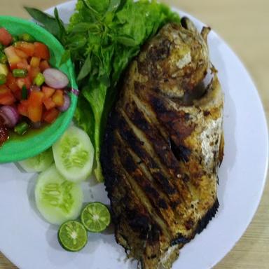 IKAN BAKAR SEGAR 99