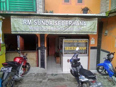 RUMAH MAKAN SUNDA SEDERHANA