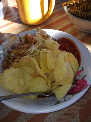 BUBUR AYAM PERTIGAAN CIBODAS