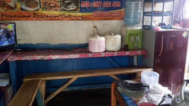 WARUNG NASI TEH THAT