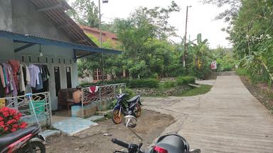 WARUNG MARYATI TUKISAN