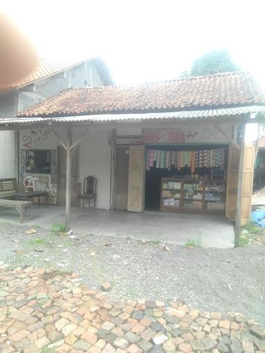 WARUNG NIKMAT