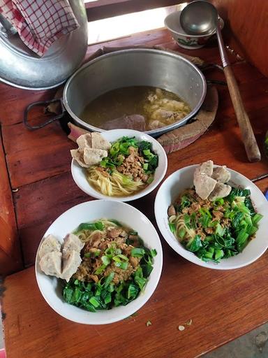 BAKSO SOLO PAK MAR