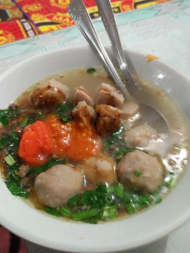 MIE BAKSO MORO MANTEP MAS SLAMET