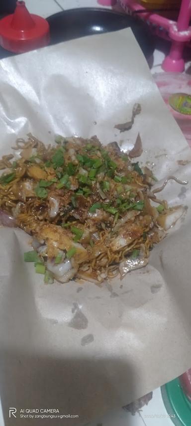 MIE GORENG TEH YULI