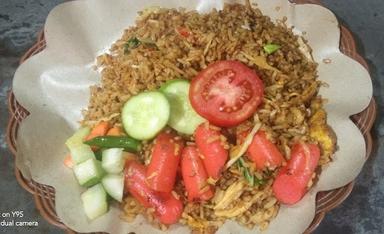 NASI GORENG CAH BREBES