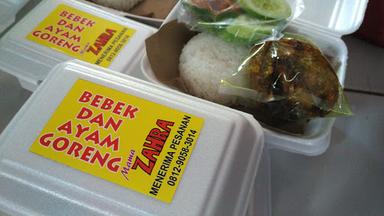 BEBEK DAN AYAM GORENG MAMA ZAHRA