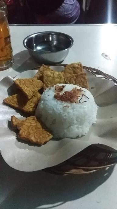 AYAM GORENG BU YANI