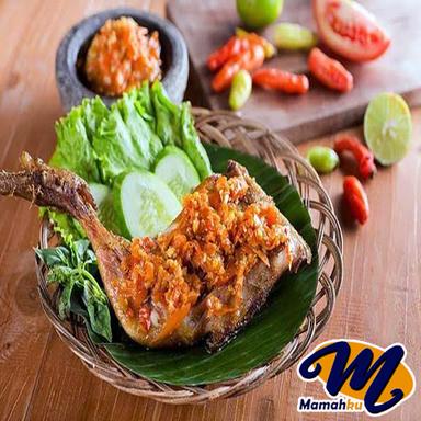 AYAM PENYET MAMAHKU, CILANGKAP