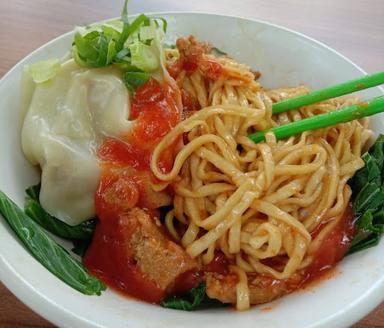 BAKSO DAN MIE AYAM SUSILO