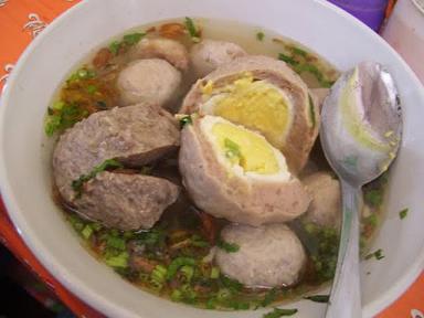 BAKSO J'TITO ASLI SOLO, LUBANG BUAYA