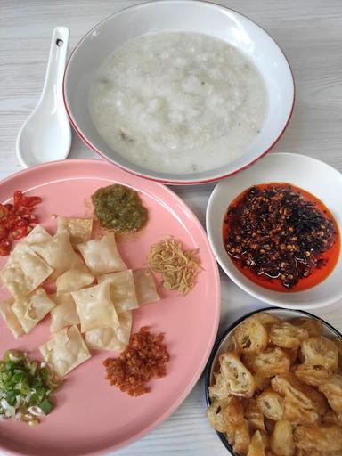 BUBUR AYAM HONGKONG 7 ( HALAL ) CIPAYUNG