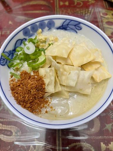 BUBUR AYAM HONGKONG 7 ( HALAL ) CIPAYUNG