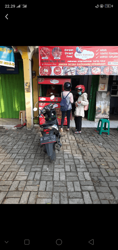 KIMS TOPOKKI LUBANG BUAYA