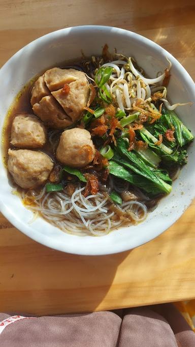 MIE AYAM BALUNGAN DAN BAKSO BALUNGAN