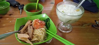 MIE AYAM KERITING & ES TELER CILANGKAP