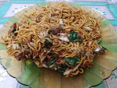 MIE SURABAYA (PAKDE YULI)