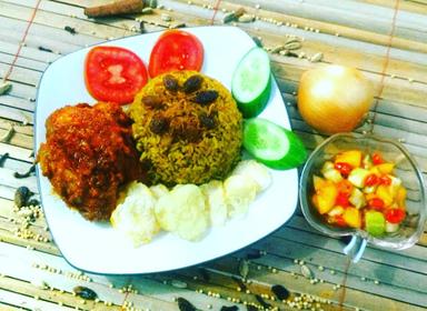 NASI KEBULI BUNDA DEPOK