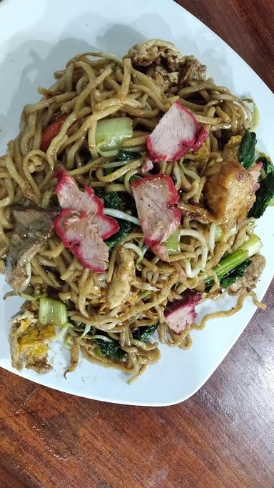 PAR TOPI TAO BAKMI MEDAN CHINNES FOOD & SEE FOOD