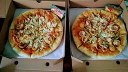 Photo's Pizza Cobi-Cobi