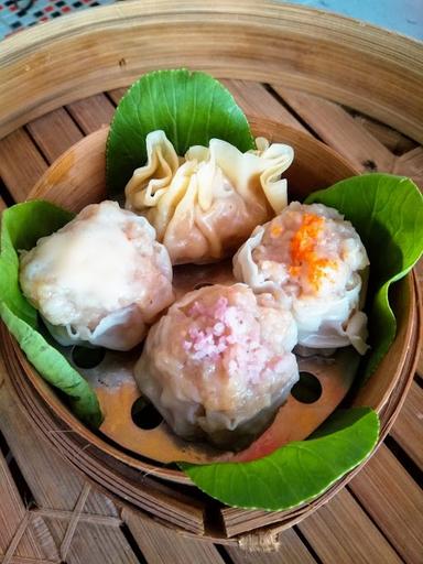 SAREE DIM SUM