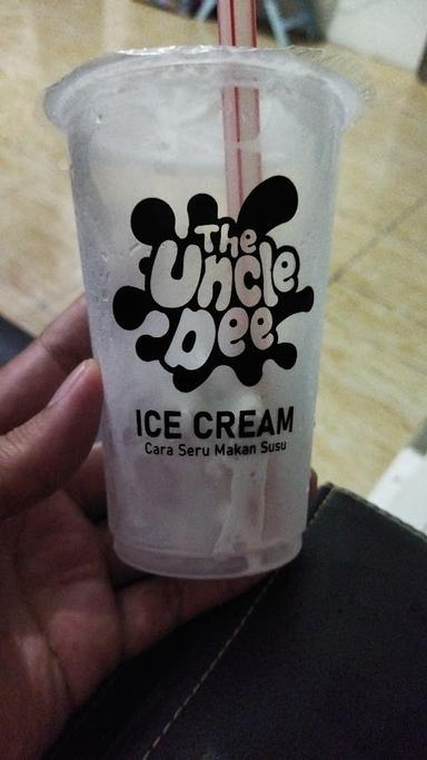 THE UNCLE DEE ICE CREAM PONDOK TERONG