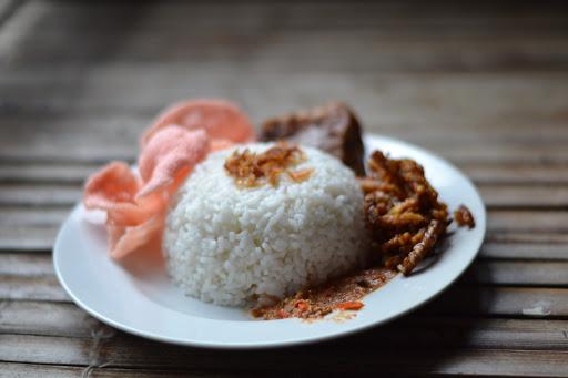 WARUNG NASI UDUK MPOK NENTIH/POP ICE TANTE IYUNG/SEBLAK TANTE DEL