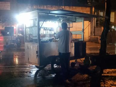 ROTI BAKAR SIMPANG LIMA EDO GRUP