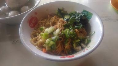 MIE BASO BESAR MR. CAPLIN RAMAYANA