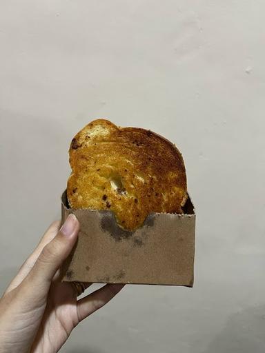 PAPA TOAST & HAI BOBA CIPOCOK SERANG