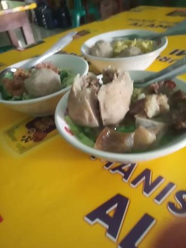 BAKSO IJO GROUP