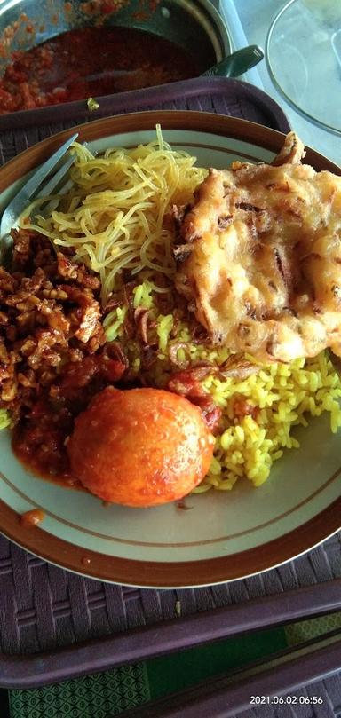 NASI UDUK TEH UMI