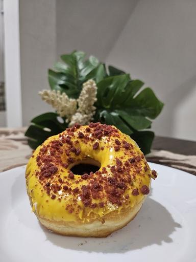 DONSUKA - DONAT SUSU SUKA-SUKA