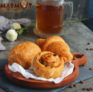 MARMUT PASTRY PORIS INDAH