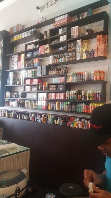 INDONESIA VAPE STORE ( IVS)