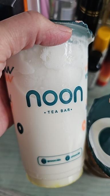 NOON TEA BAR - GREEN LAKE CITY