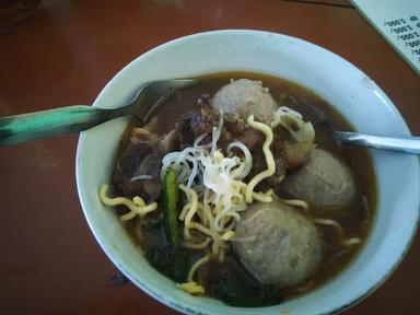 BAKSO BALUNGAN & MIE AYAM CEKER