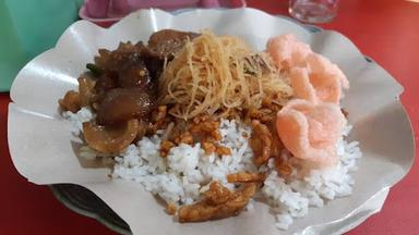 NASI UDUK MPO MARYATI