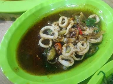 RONGGOLAWE SEAFOOD CIPONDOH