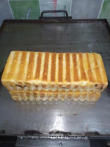 ROTI BAKAR BANDUNG IDAMAN