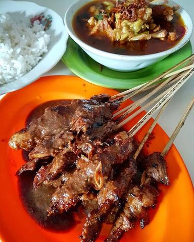 SATE AYAM MADURA H.KOMARUDIN