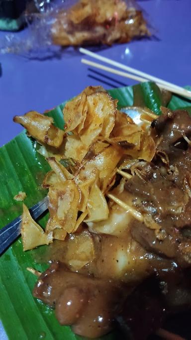 SATE PADANG SEMOGA JAYA