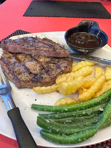 STEAK NYAMAS, BANJARWIJAYA TANGERANG