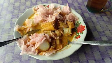 KETUPAT SAYUR PADANG