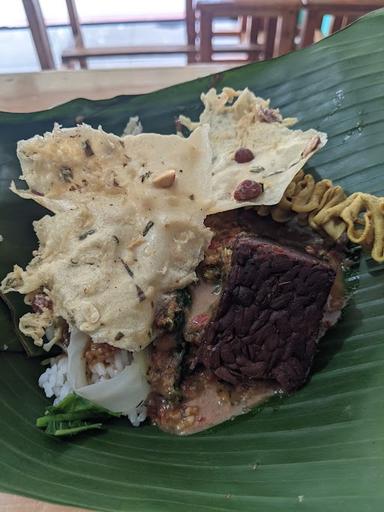 PECEL PINCUK IBU IDA