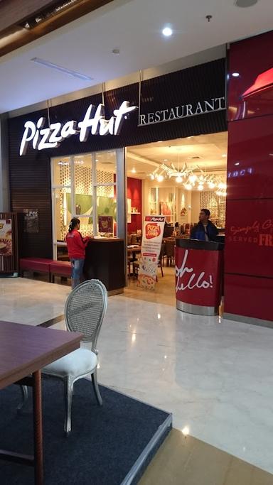 PIZZA HUT RESTORAN - BINTARO JAYA XCHANGE