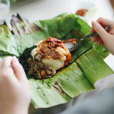 PUSAT NASI BAKAR