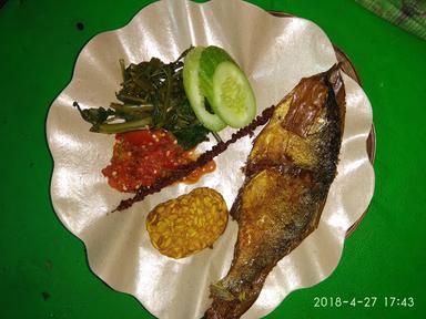 SAMBEL SETAN KAPTEN JONO