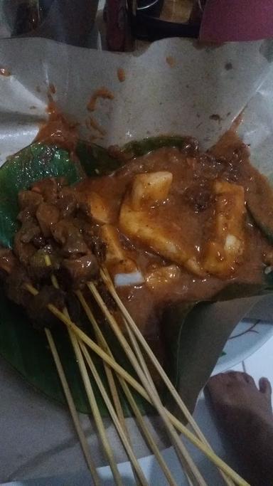 SATE PADANG