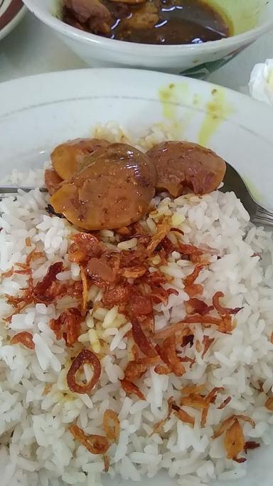 NASI UDUK MPOK IYOH